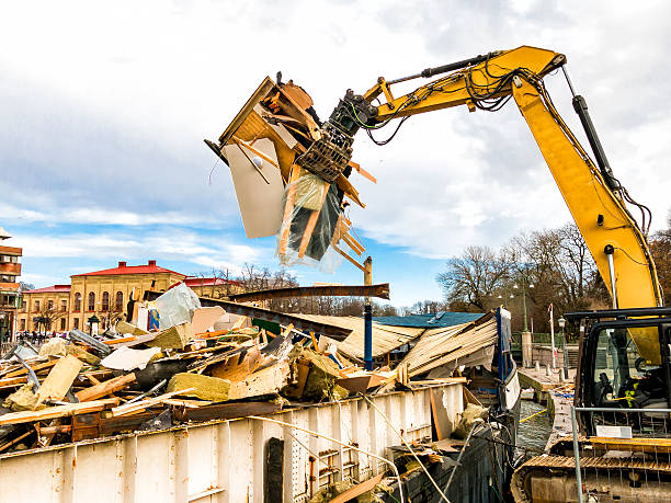 Best Junk Hauling Services  in Coats Bend, AL